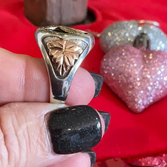 Mens Ring - Frontier Collection - Mt Rushmore Black Hills Gold - Picture 3 of 6